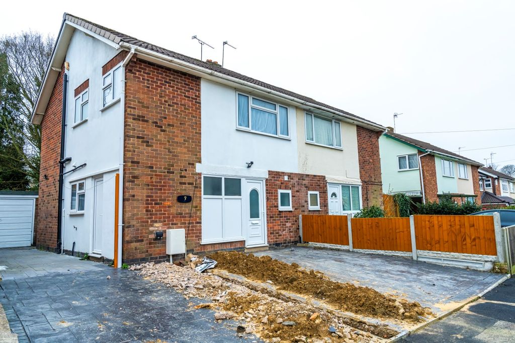 Property photo 3 of 30