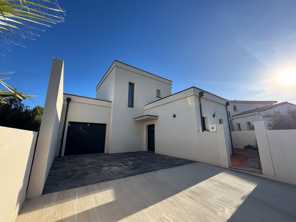 Property photo 1 of 21 Stunning New Villa In A Sought-After Neighborhood In Narbonne