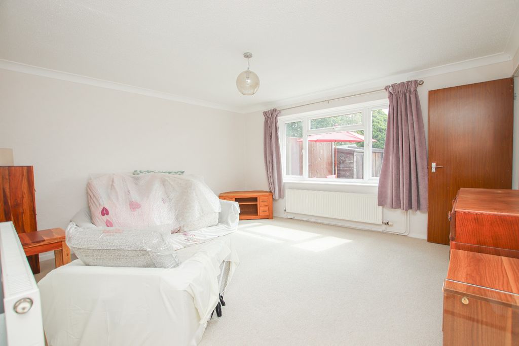Property photo 3 of 16 4394364