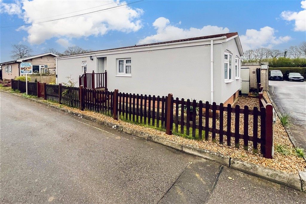 Property photo 1 of 16 External (Brochure) *