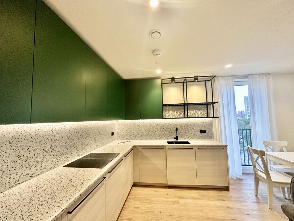 Property photo 2 of 10 B5d449d8F969A9795776