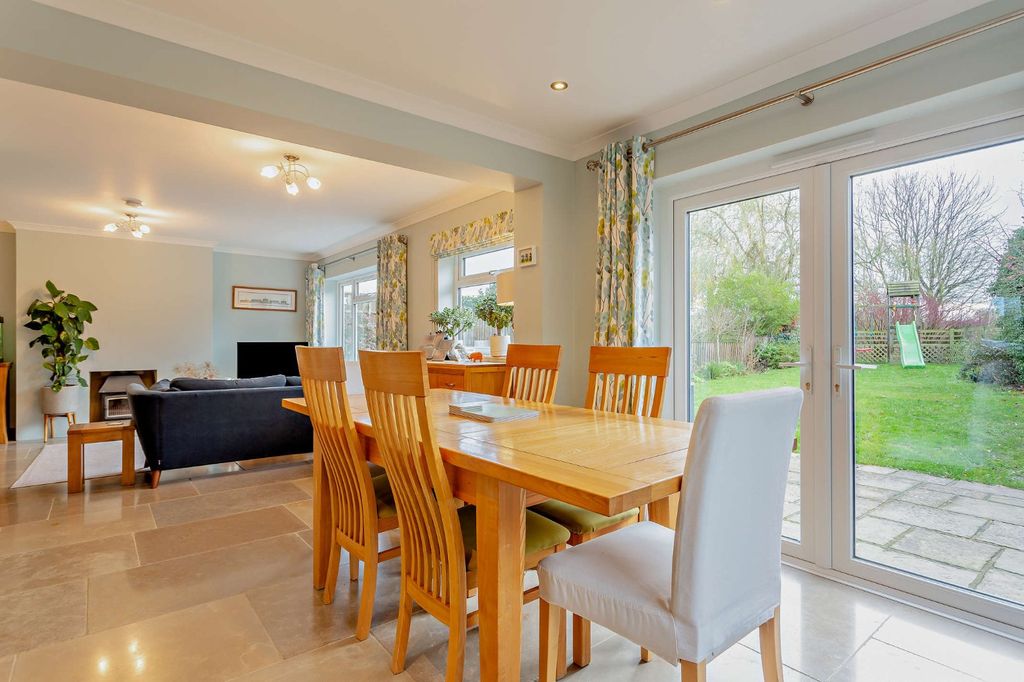 Property photo 2 of 21 Picture No. 21