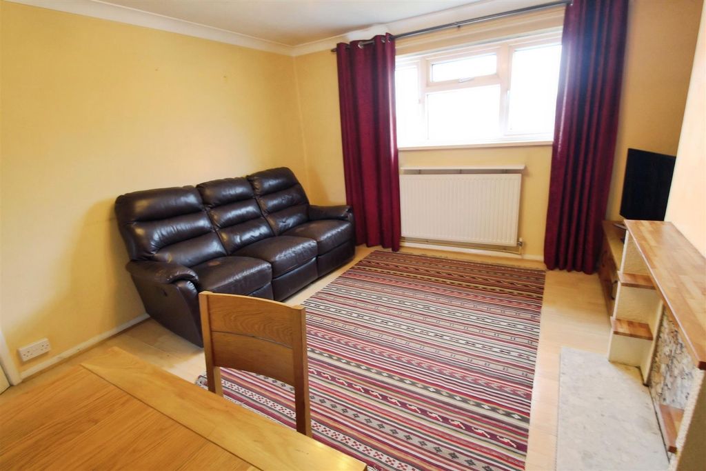 Property photo 2 of 11 554d304B-Img_8657.Jpg