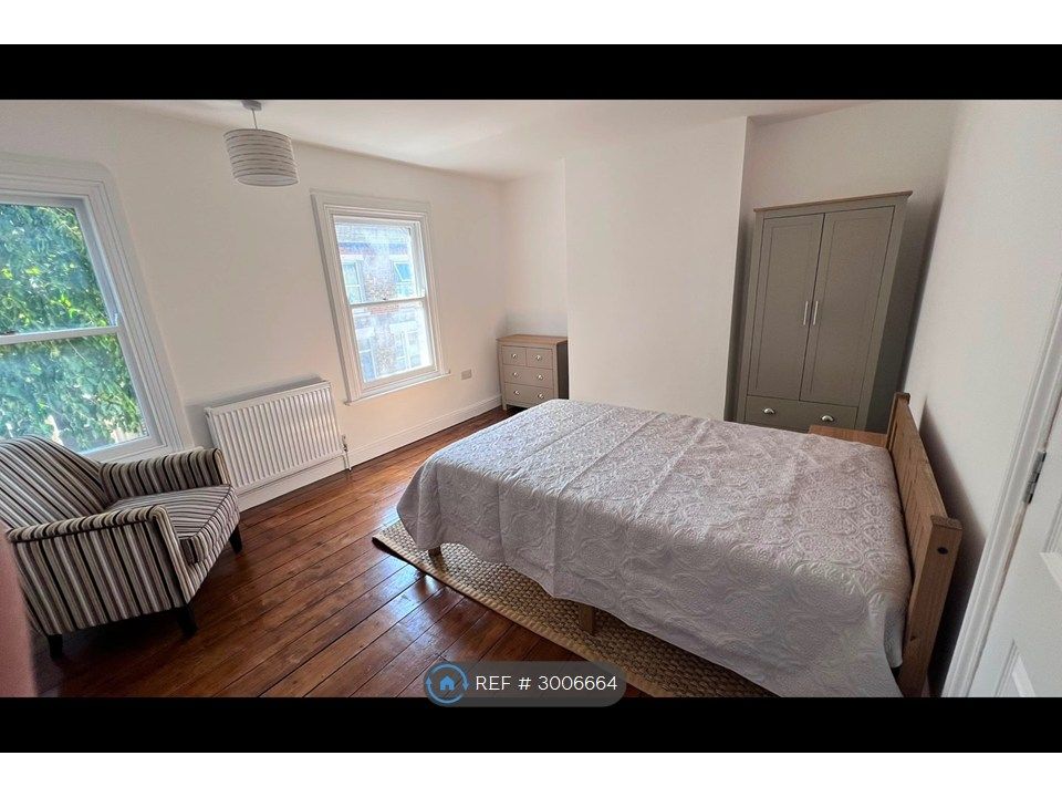 Property photo 2 of 10 1st Floor Bedroom F