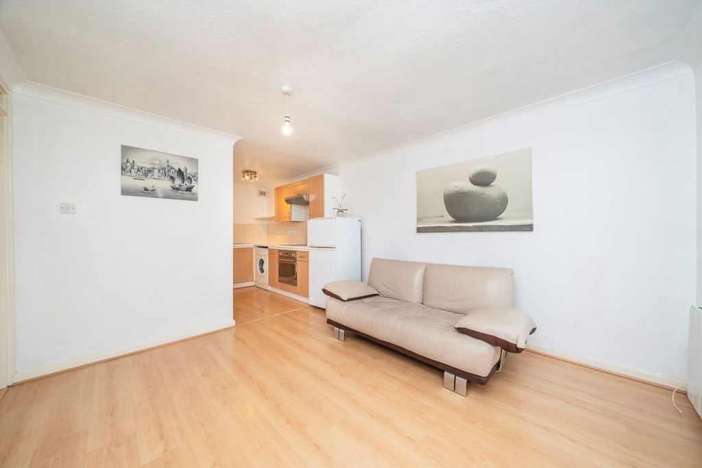 Property photo 2 of 4