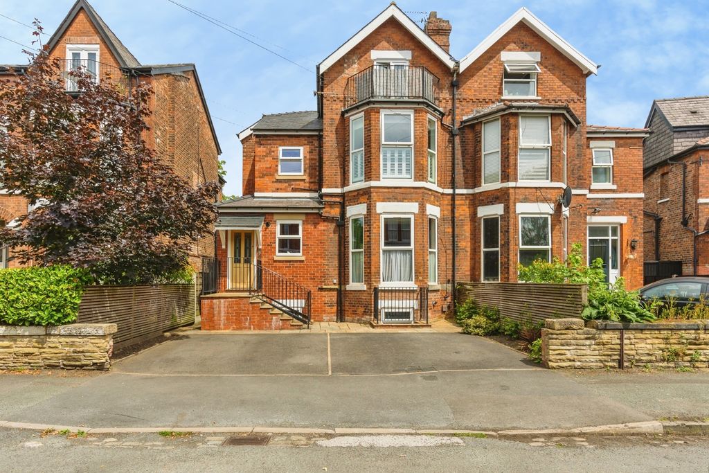 Property photo 1 of 16 Pbox-Img.Jpg