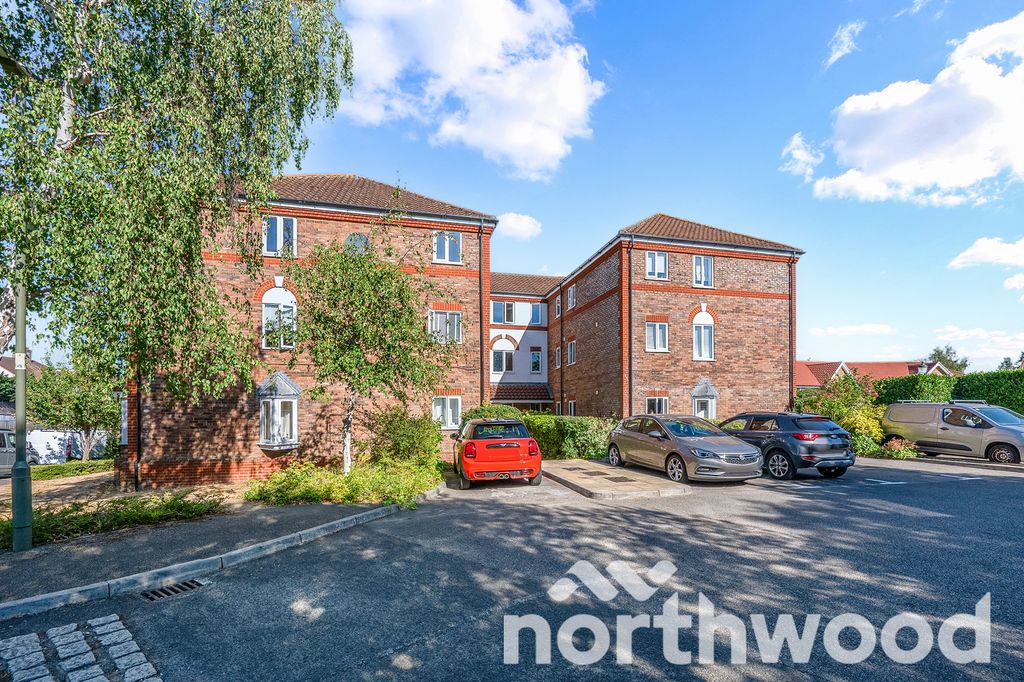 Property photo 1 of 11