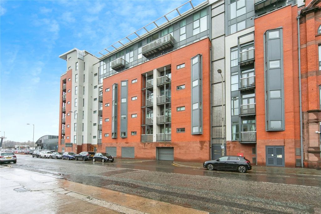 Property photo 1 of 17 Picture No. 35