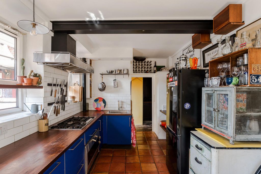 Property photo 2 of 29 A0Op600000Ekt6Zmaf_N37_Webres.Jpg