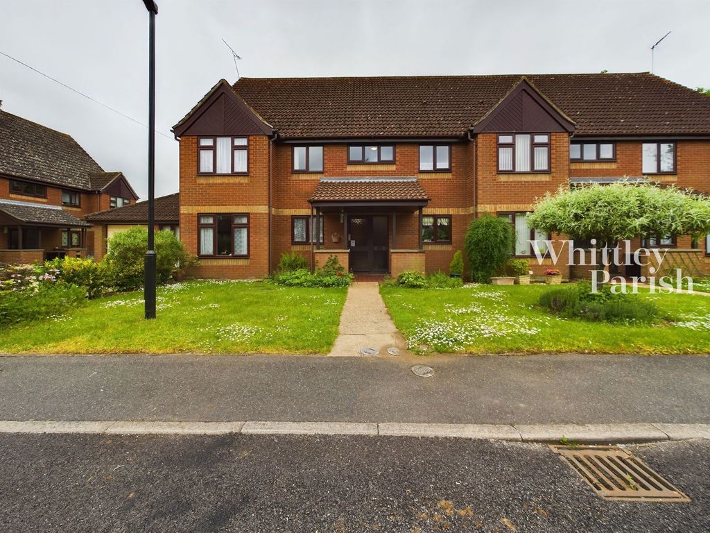 Property photo 1 of 8