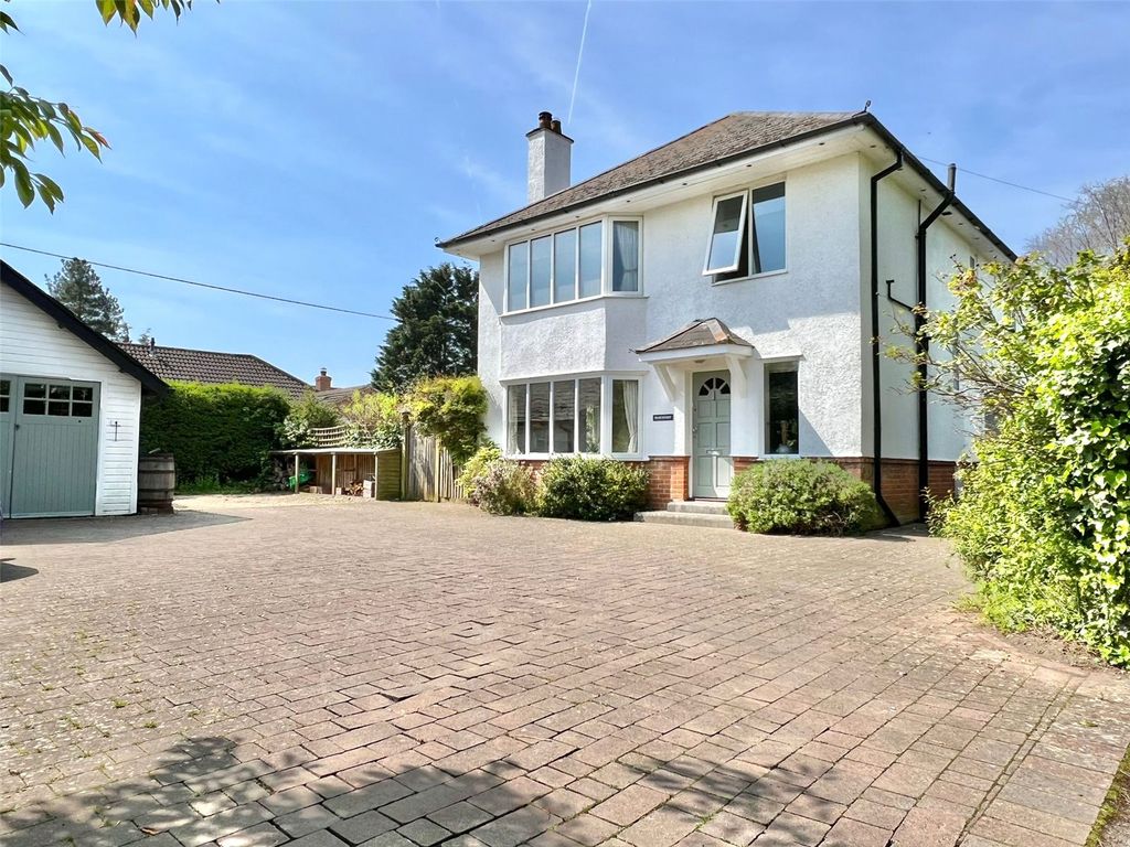 Property photo 1 of 28 Picture No. 94