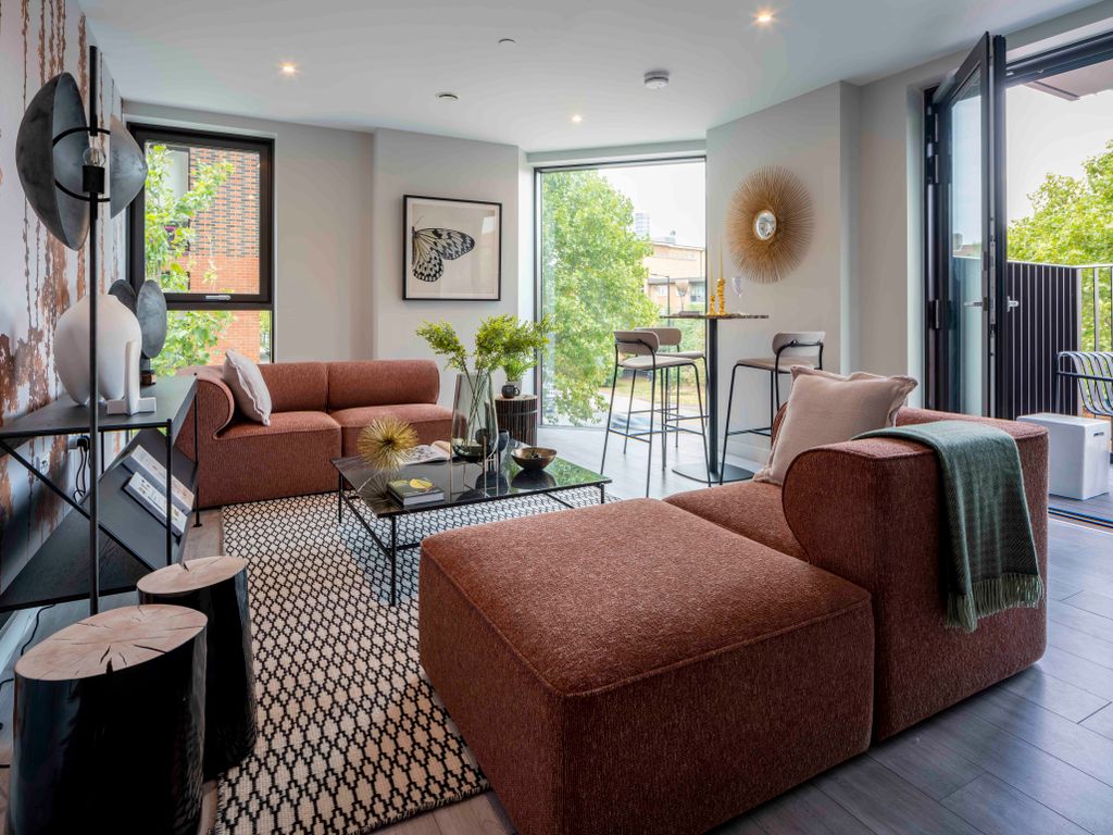 Property photo 2 of 17