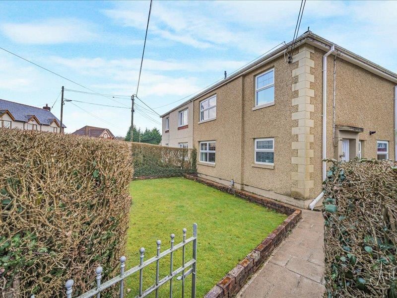 Property photo 1 of 20 Main Dwelling