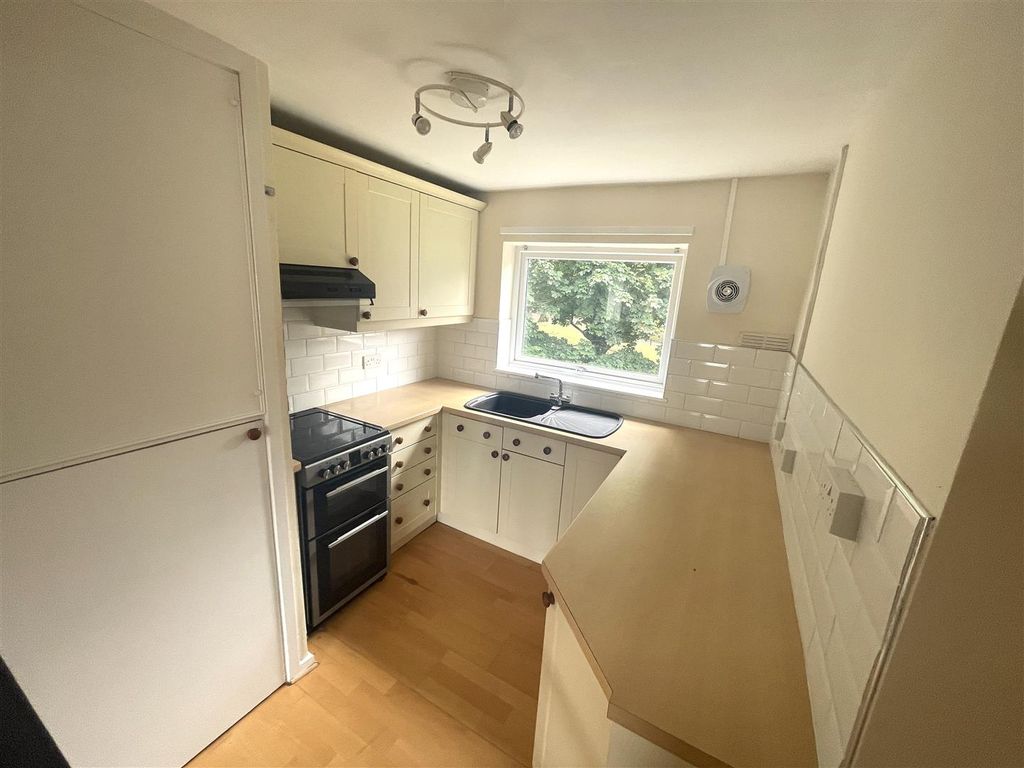 Property photo 2 of 10 Img_9271.Jpg -.Jpg