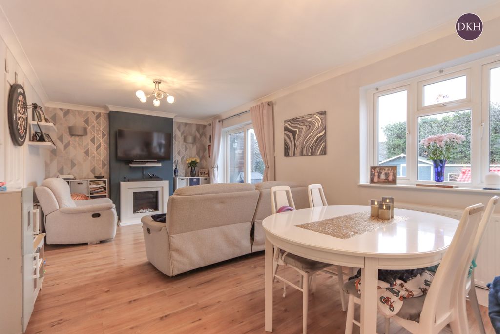 Property photo 3 of 11 Picture No. 11