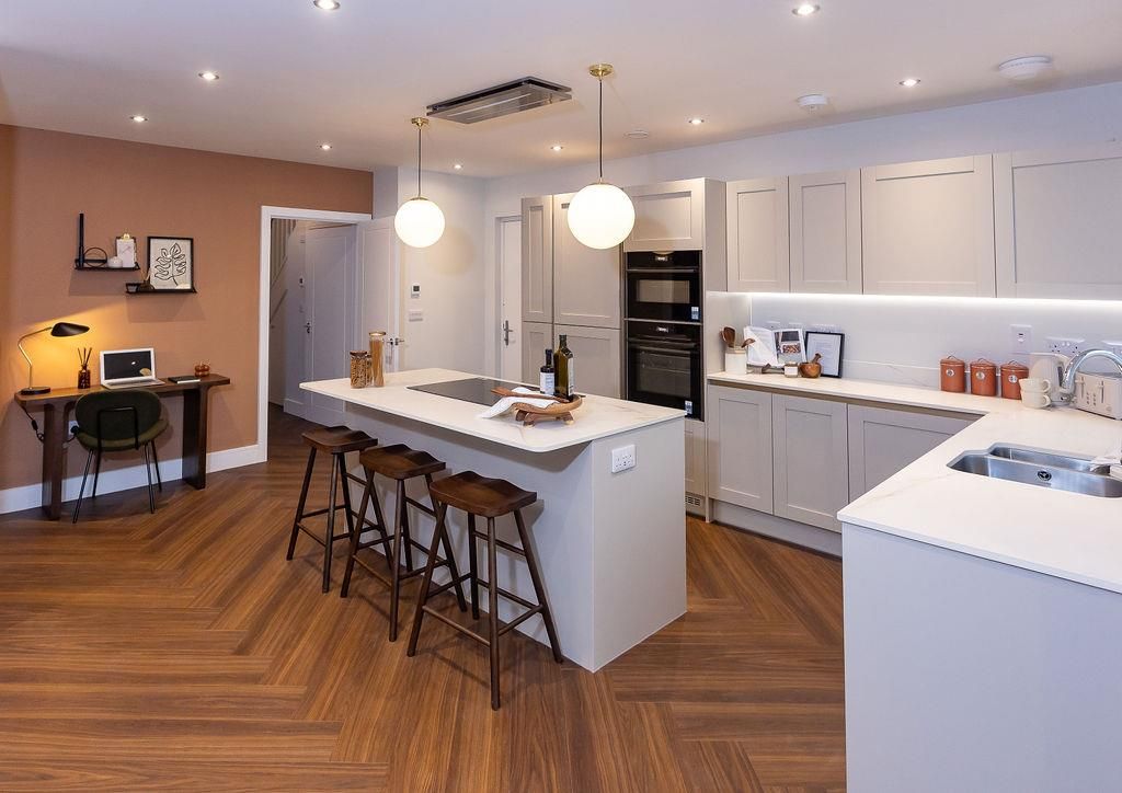 Property photo 3 of 19 Newland-Worton-2-076.Jpg
