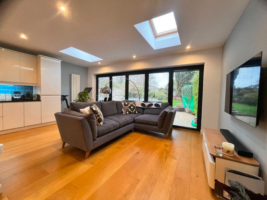 Property photo 3 of 15