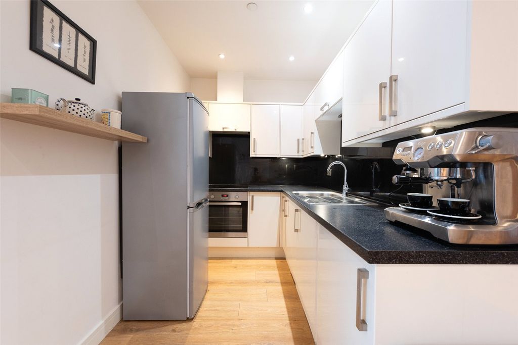 Property photo 3 of 7 Picture No. 05