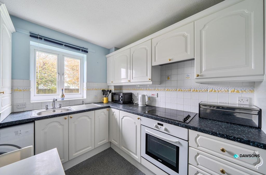 Property photo 3 of 15 2Fa7d1B6-931A-4Fb1-9E03-Df2Cbc3E368c.Jpg