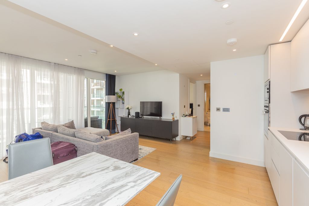 Property photo 2 of 30