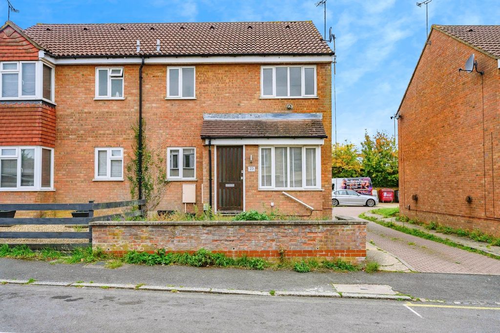 Property photo 1 of 11 Photo