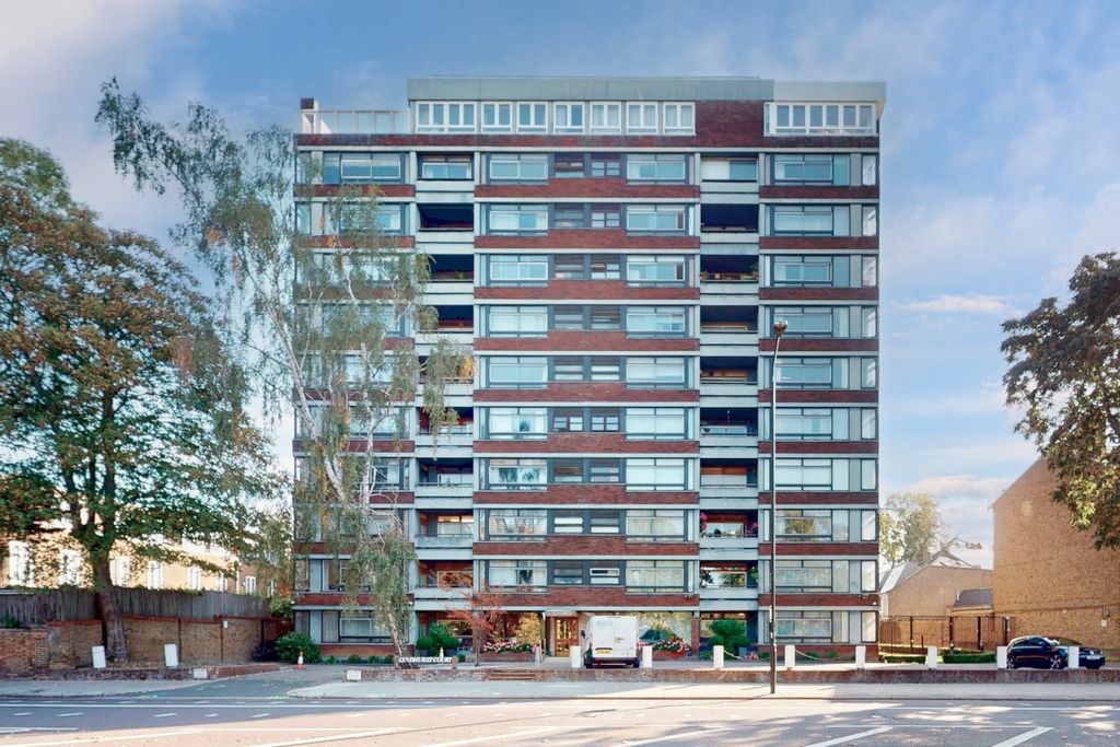 Property photo 1 of 15 Picture No. 02