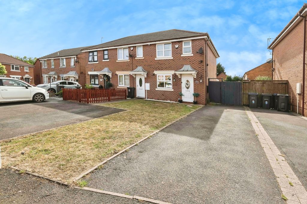 Property photo 1 of 17