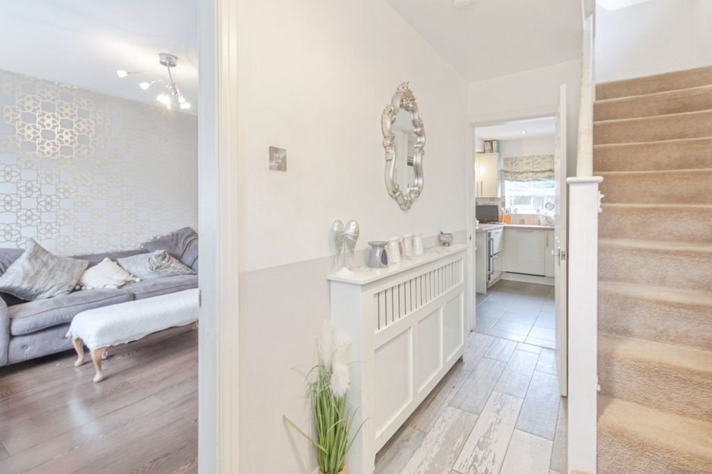 Property photo 2 of 20 Photo #2