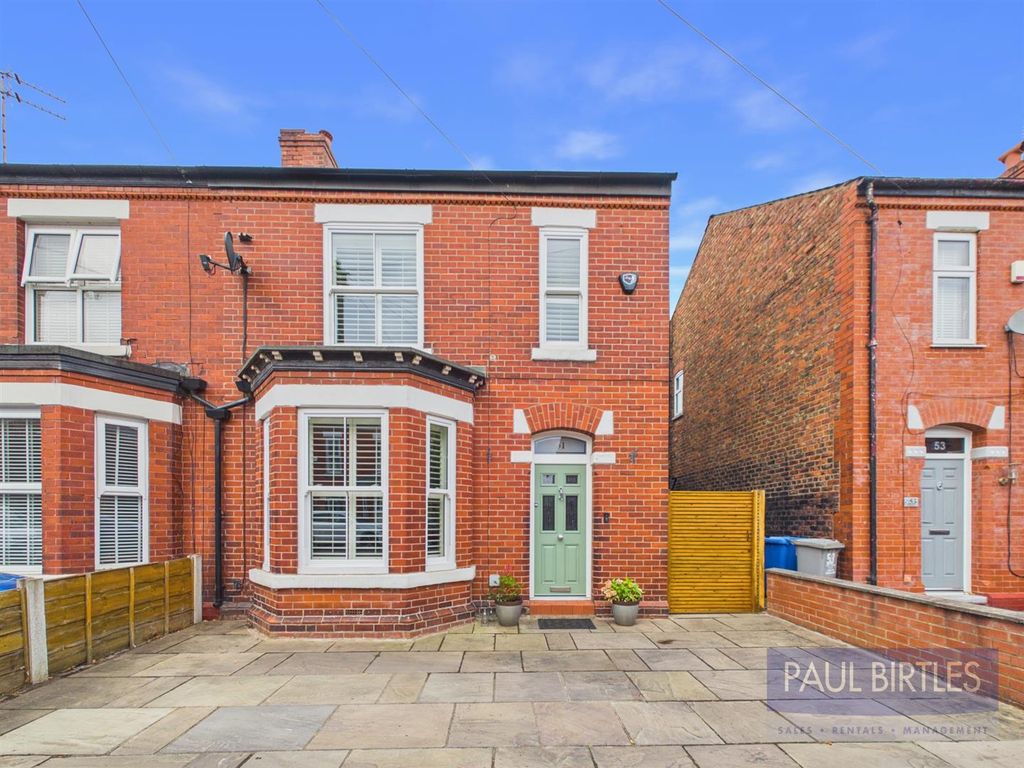 Property photo 1 of 34 Cam04378G0-Pr0416-Still059.Jpg