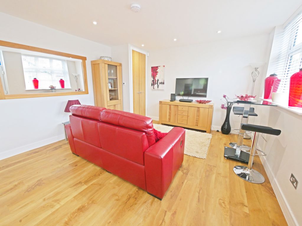 Property photo 3 of 5