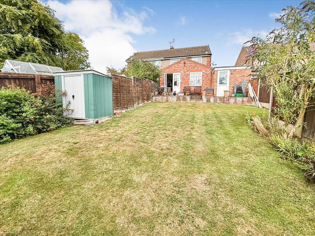 Property photo 2 of 22