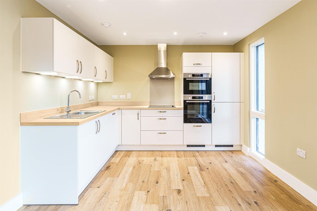 Property photo 2 of 21 Lindfield Place Dec 2025-22.Jpg