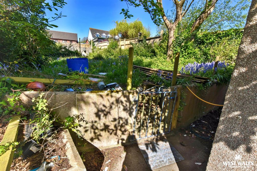 Additional image 15 of 3 bed cottage for saleWaterloo Road, Pembroke Dock SA72