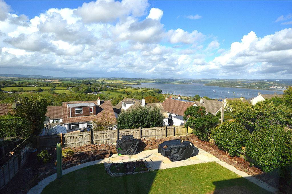 Property photo 3 of 13 3 - View