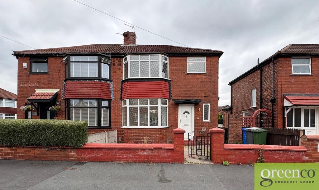 Property photo 1 of 32