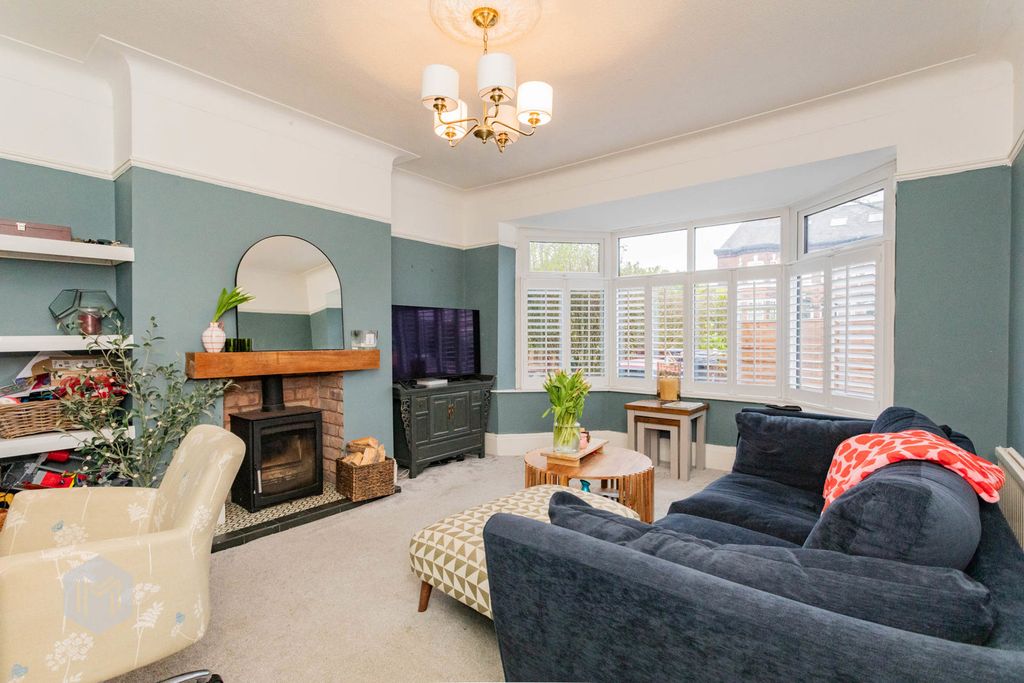 Property photo 2 of 37 Photograph