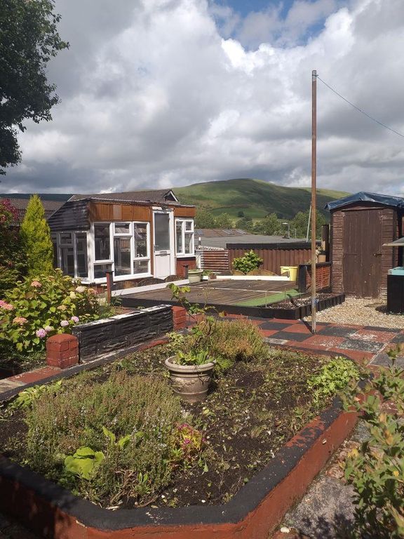 Property photo 3 of 16 2773644_Web_Medium.Jpg