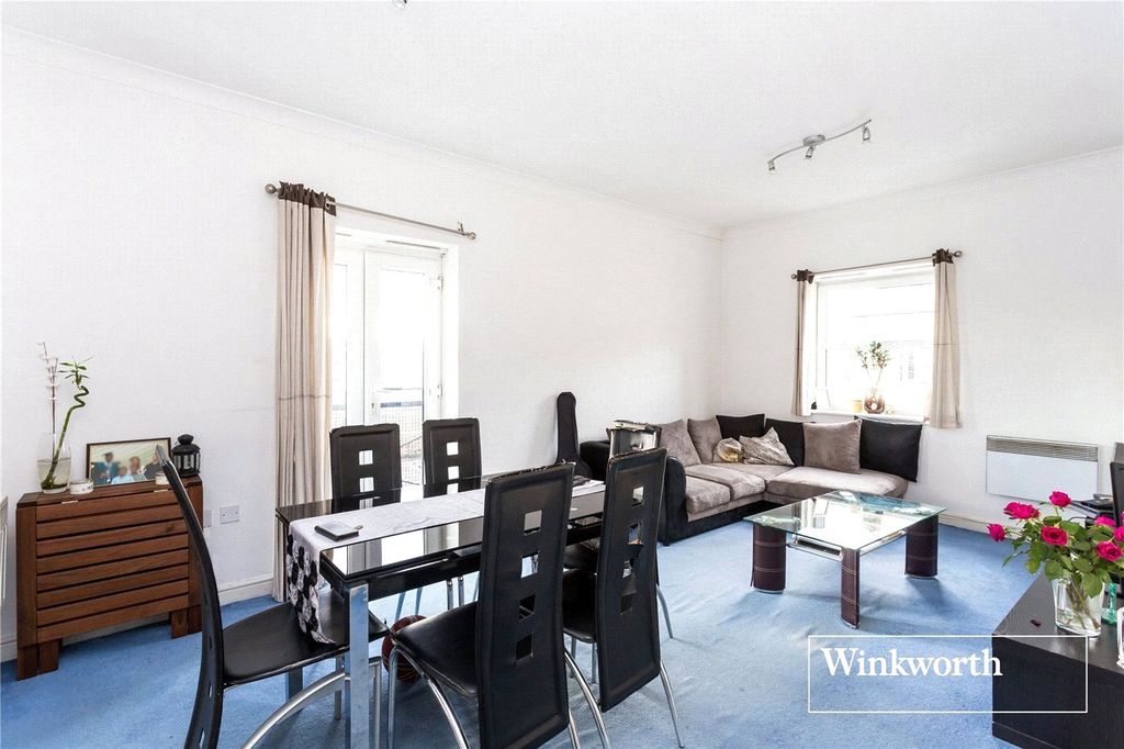 Property photo 3 of 12 Picture No. 02