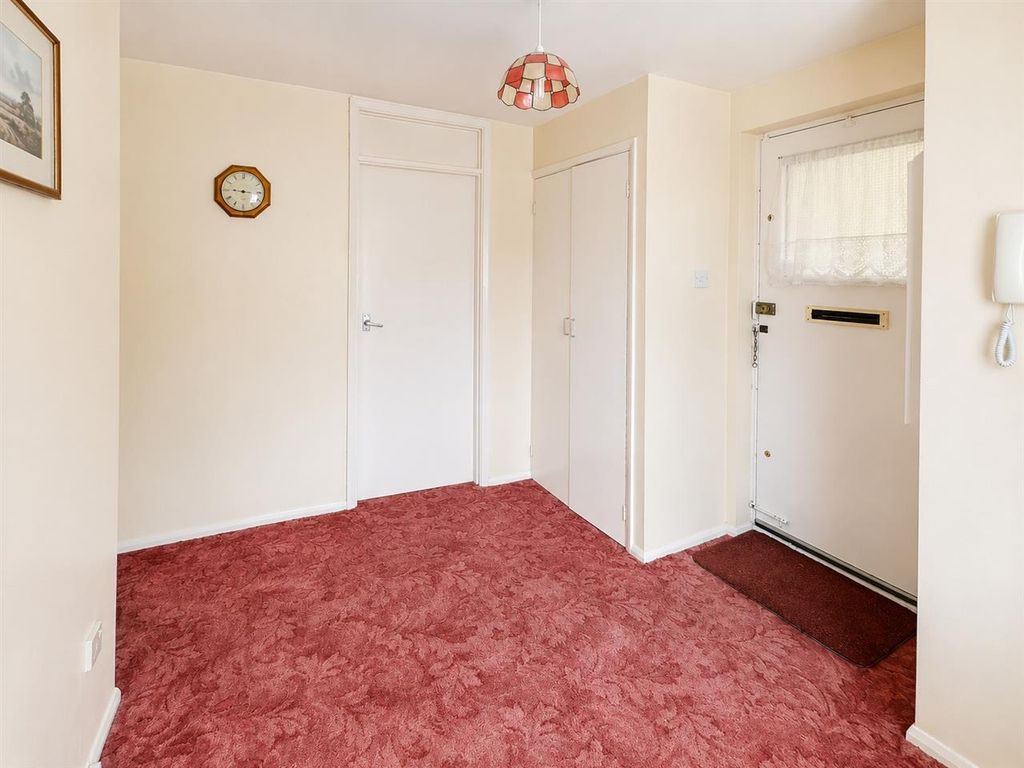Property photo 3 of 14