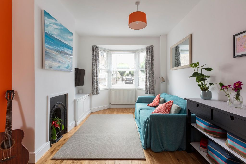 Property photo 2 of 56