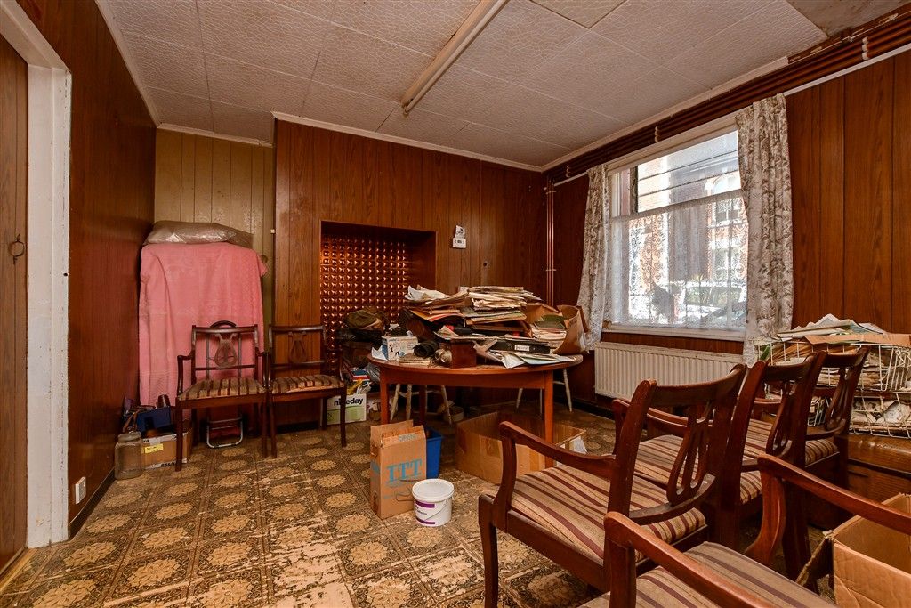 Property photo 3 of 12 Breakfast Room