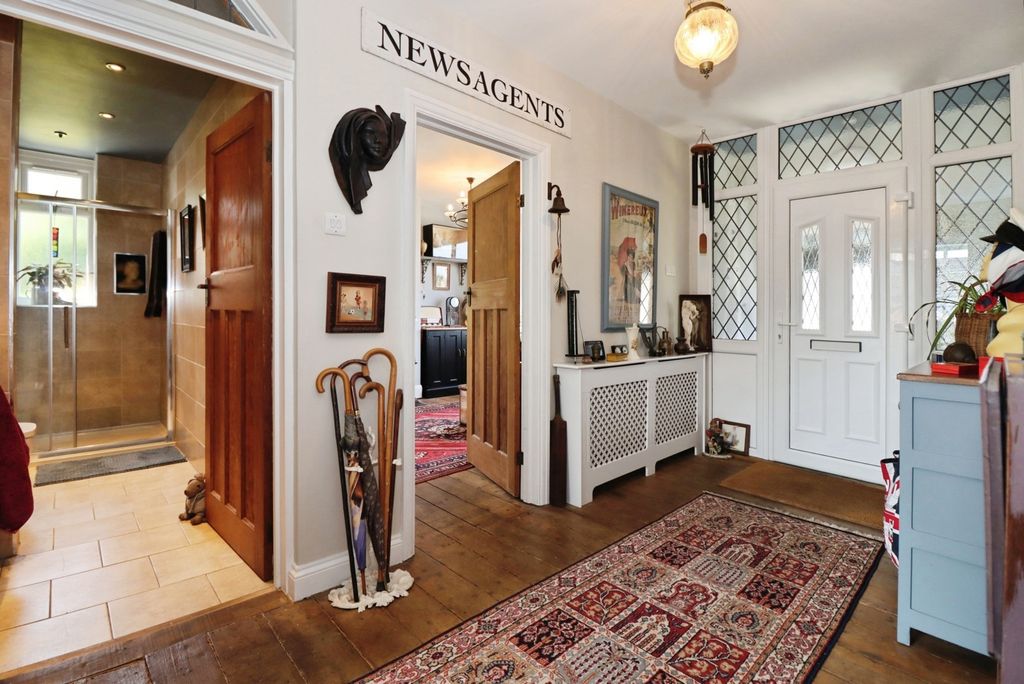 Property photo 2 of 14 Pbox-Img.Jpg