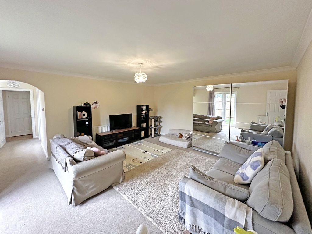 Property photo 2 of 16 Picture 2