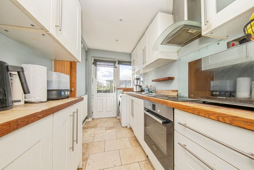 Property photo 3 of 17 Pbox-Img.Jpg