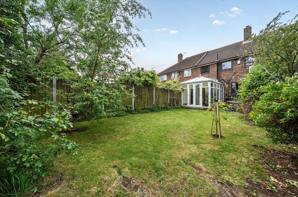 Property photo 2 of 20 Garden Looking To House