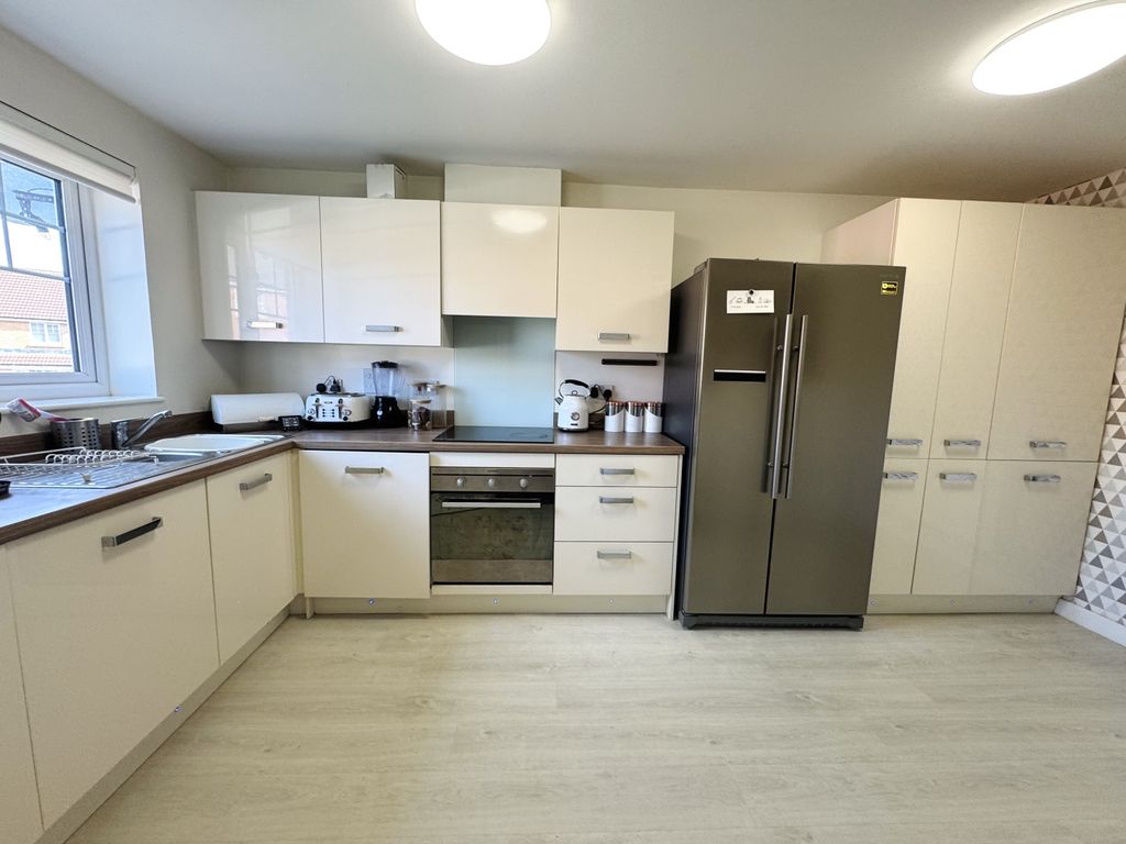 Property photo 3 of 20 Img_1560