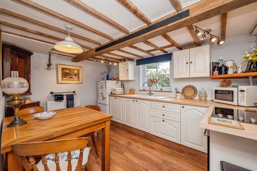 Property photo 3 of 13 Photo