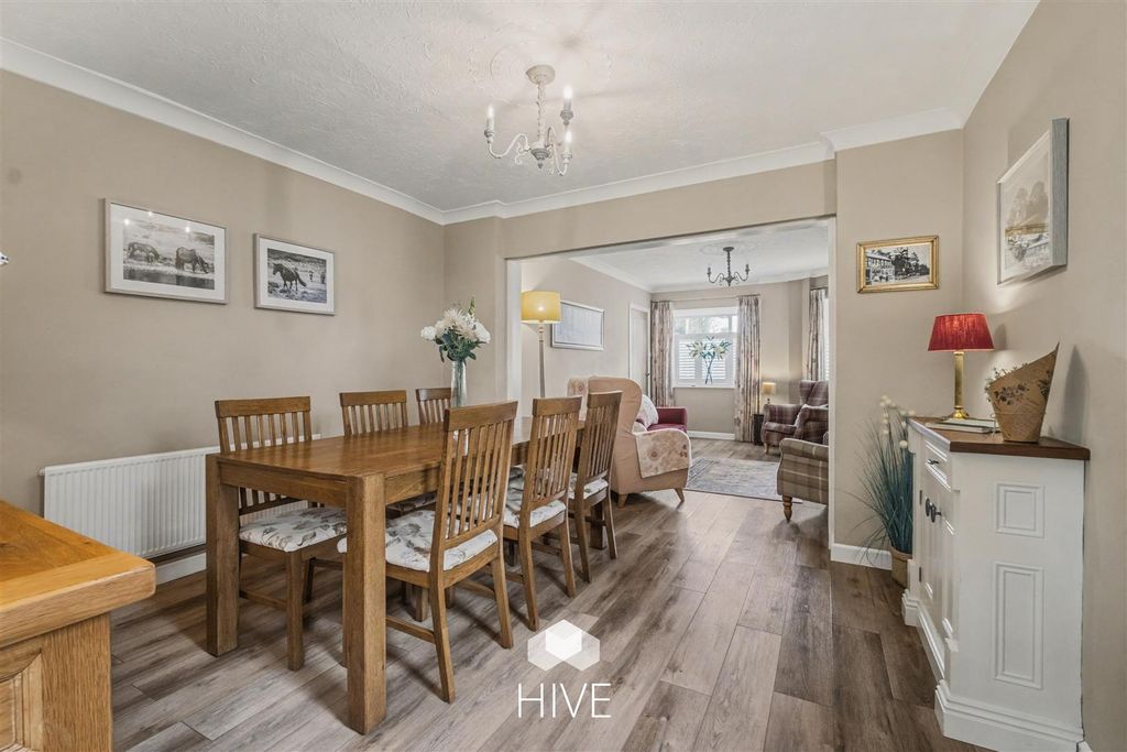 Property photo 3 of 22 Dining Room