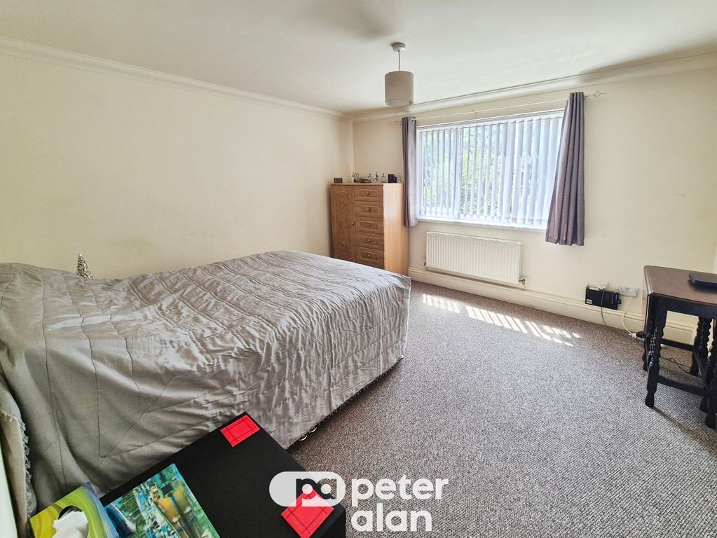 Property photo 3 of 7 Image
