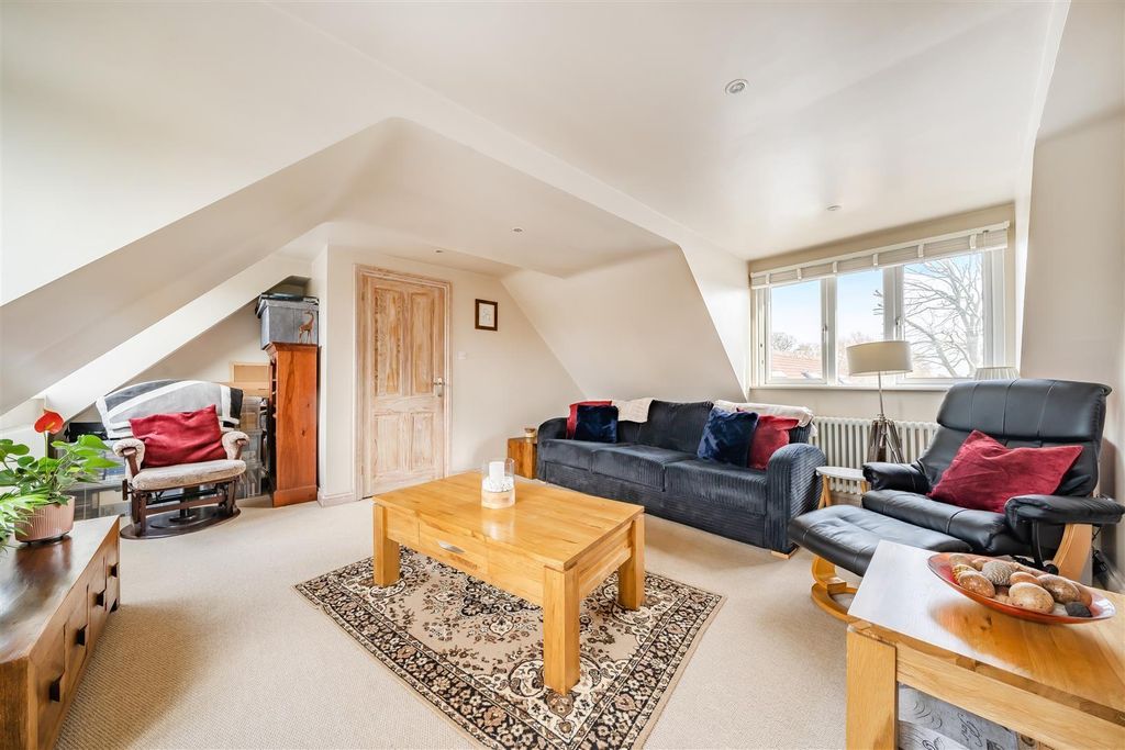 Property photo 3 of 17 Ewreyibxwks2P8Uyrvvfzg.Jpg
